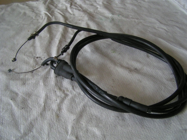 Triumph 955i Daytona,  câbles d'accélérateur, THROTLE CABLES, Gaszüge Gaszug , c