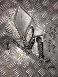 Honda CB600F CBF 600, 1991 Platine pour repose pied gauche avant AV FOOT REST HA