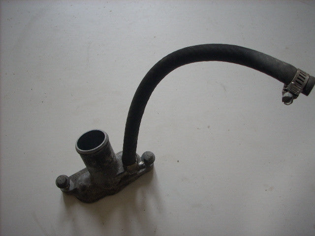 CBR1100 XX Honda Super Blackbird 2002 (97-03) moteur arrière union tuyau de radi