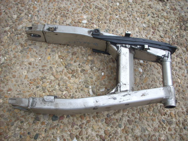 CBR1100 XX Honda Super Blackbird 2002 (97-03) Bra Osciliant,, REAR SWINGING ARM,