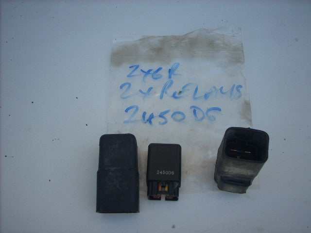 KAWASAKI NINJA ZX6R ZX-6R J1 J2 2000 2001 2002 RELAIS x 2 2450 D6 Relays x 2