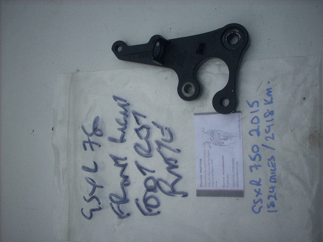 Suzuki GSXR 1000 11-15 L2-5 Platine pour repose pied droit, FOOT REST HANGER rig