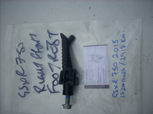 Suzuki GSXR 1000 11-15 L2-5 repose pied AV droit, foot rest front right , Fußras