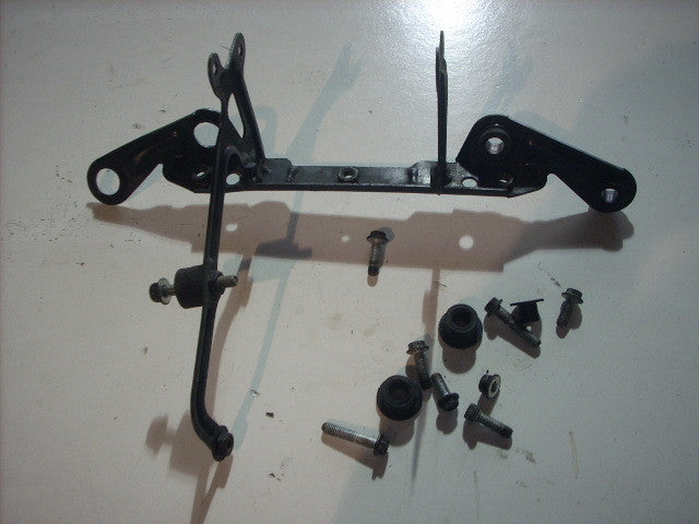 Aprilia RSV Tuono Racing 1000R mille Factory 2004 ok 03/05 radiateur support RAD