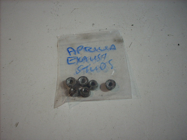 Aprilia RSV Tuono Racing 1000R mille Factory 2004 ok 03/05 VIS Ecrou Goujon de f