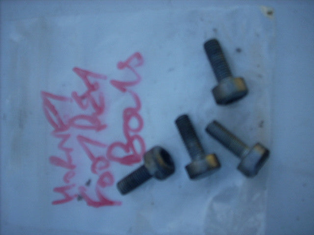 Honda Hornet CB 900 F 2H CS48 02>07, vis platine repose pied avant FOOT REST FIX