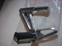 Yamaha Fazer FZS FZ 1000 2001/2005 5LV Platine et repose pied gauch, FOOT REST H