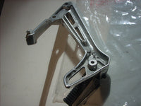 Yamaha Fazer FZS FZ 1000 2001/2005 5LV Platine et repose pied gauch, FOOT REST H