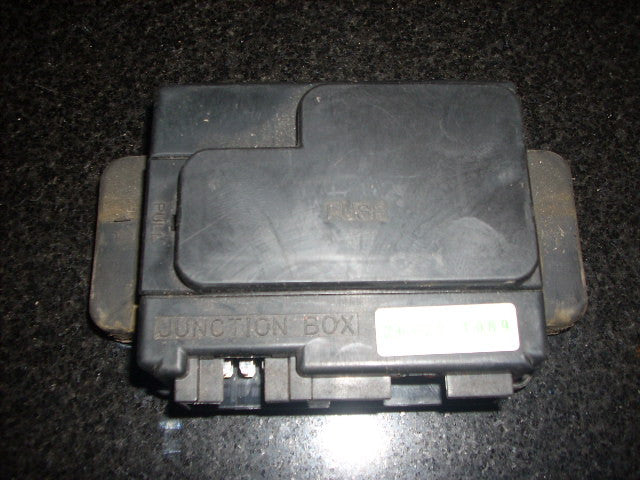 2004 Kawasaki ZZR 600 ZX E11, Boîte à Fusibles Fusible relais Junction Box Fuse