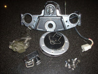 2004 Kawasaki ZZR 600 ZX E11, kit serrure , un clef, avec bouchon de réservoir,