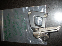 2004 Kawasaki ZZR 600 ZX E11, repose pied AR gauche,arriere, passager passanger