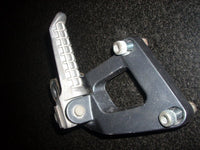 2004 Kawasaki ZZR 600 ZX E11, repose pied AR droite,arriere, passager passanger