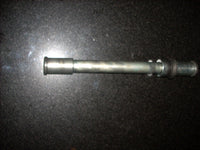 2004 Kawasaki ZZR 600 ZX E11, axe de la rue avant, front axle spindle FRONT WHEE