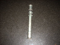 2004 Kawasaki ZZR 600 ZX E11, axe de la rue avant, front axle spindle FRONT WHEE