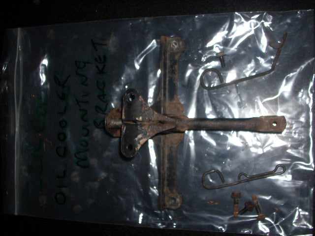 2004 Kawasaki ZZR 600 ZX E11, Support de refroidisseur de radiateur d'huile Oil