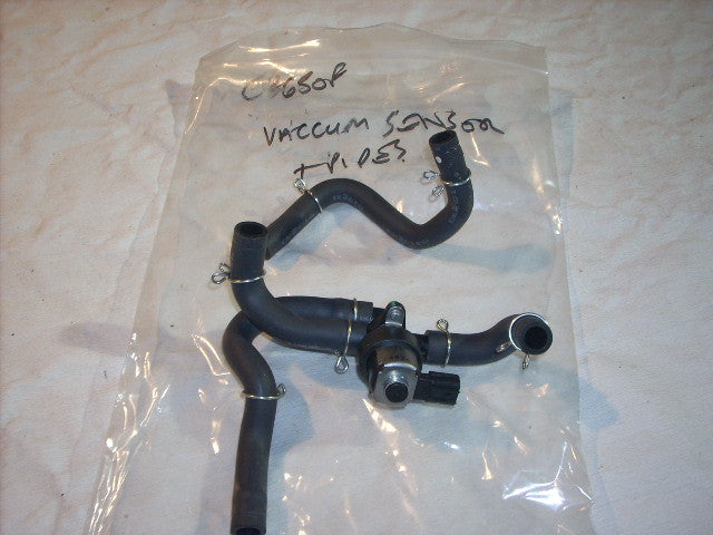 2015 Honda CB650F ABS , ok 14/15 unité de vacuum de l'air, et Tuyau AIR flow VAC