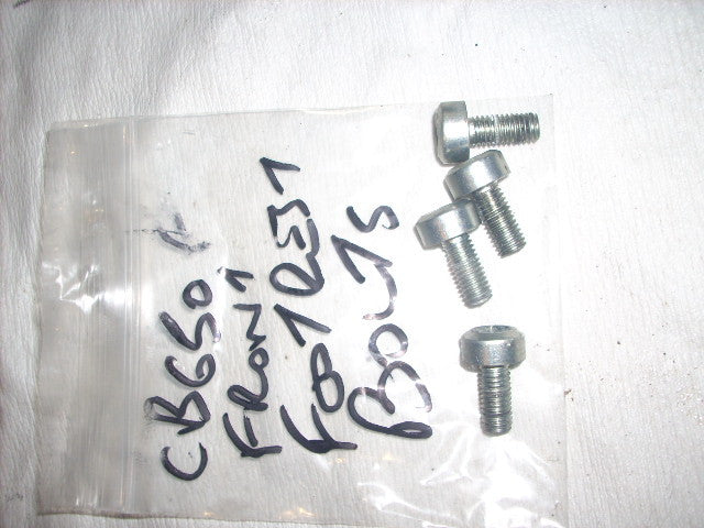 2015 Honda CB650F ABS , ok 14/15 vis platine repose pied FOOT REST FIXING SCREWS
