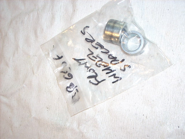 2015 Honda CB650F ABS , ok 14/15 entretoises de roue avant front wheel spacers