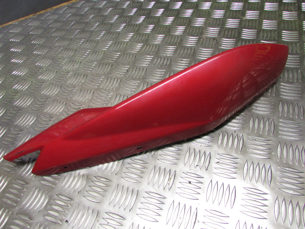 Yamaha YBR 125 2010>2016 Injection,coques arriere droite Lateraux l'arrière, rig