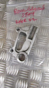 KAWASAKI NINJA ZX6R ZX-6R J1 J2 2000/2 Platine pour ÉTRIER DE FREIN arrier,,rear