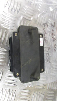 KAWASAKI NINJA ZX6R ZX-6R J1 J2 2000/2 porte fusibles,,FUSE BOX, Sicherungskaste