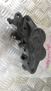 Triumph ST Sprint 1050, 05>10 ÉTRIER DE FREIN, PINCEFREIN avant gauche ,,FRONT L