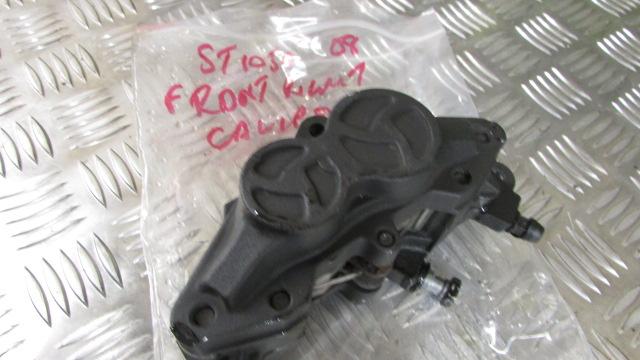 Triumph ST Sprint 1050, 05>10 ÉTRIER DE FREIN, PINCEFREIN avant droite ,,FRONT R