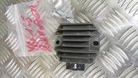 Yamaha YBR 125 2011, 2010>17 ,Regulateur,RECTIFIER regulator,