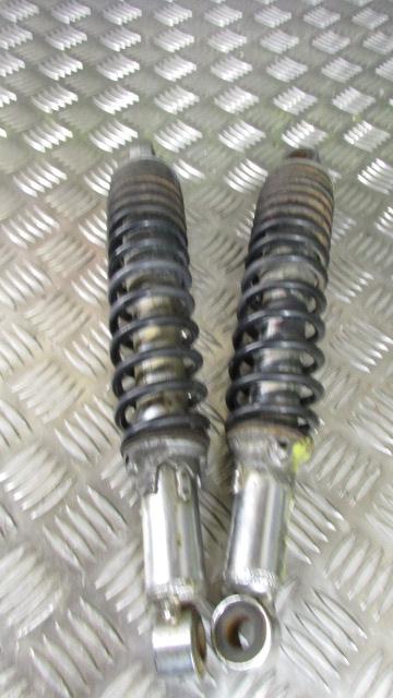 Yamaha YBR 125 2011, 2010>17 ,Amortisseurs gauche et droite,Left & rightshock a