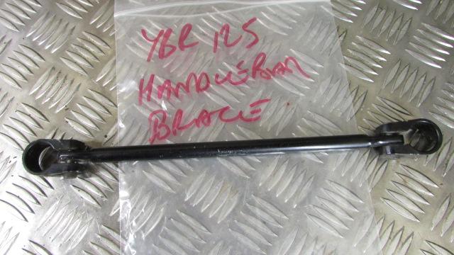 Yamaha YBR 125 2011, 2010>17 GUIDON suport,HANDLEBAR Brace, Lenkerstummel ,