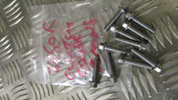 KAWASAKI Z750R, ZR750NBF,2011(OK 08/17)VIS Ecrou Goujon de fixation carter d'emb