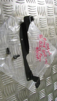 KAWASAKI Z750R, ZR750NBF,2011(OK 08/17)Fixation moteur attache de carrenage base