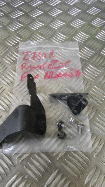 KAWASAKI Z750R, ZR750NBF,2011(OK 08/17)attache de carrenage raditeur av avants d