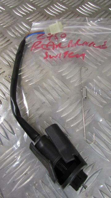 KAWASAKI Z750R, ZR750NBF,2011(OK 08/17),Interrupteur contacteur de feu de frein