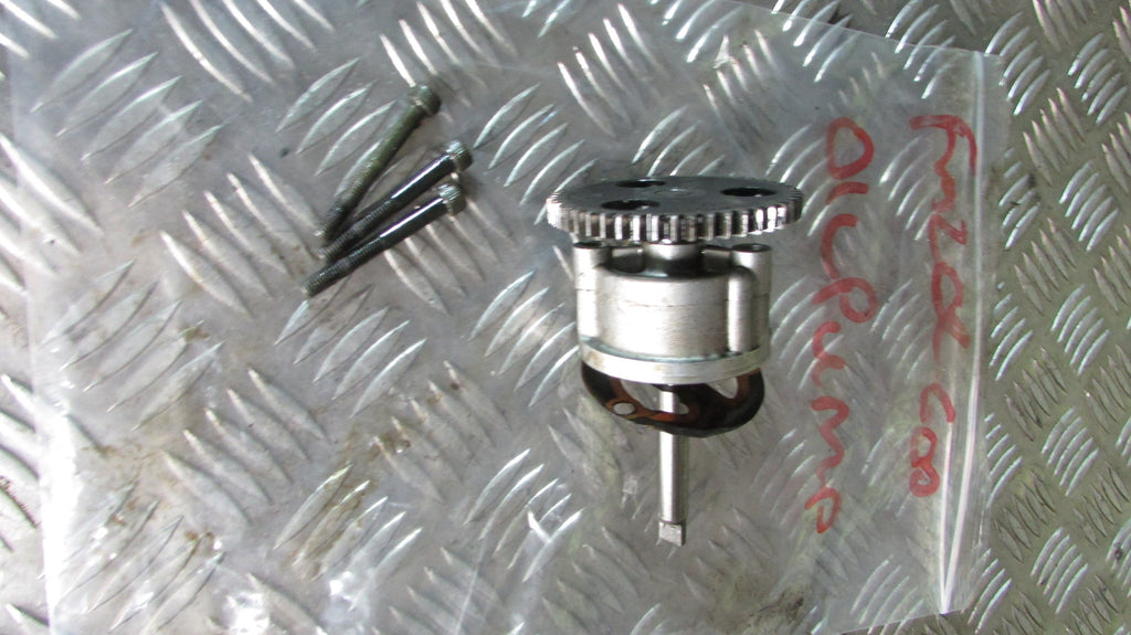 Yamaha Fazer FZS 600 2000 (1998/2003) RJ021 la pompe à huile,. ,oil pump