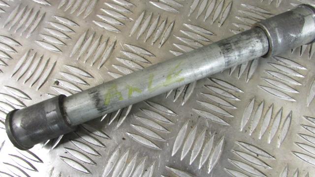 KAWASAKI NINJA ZX6R ZX-6R J1 J2 2000/2 axe de la rue avant,, front axle spindle