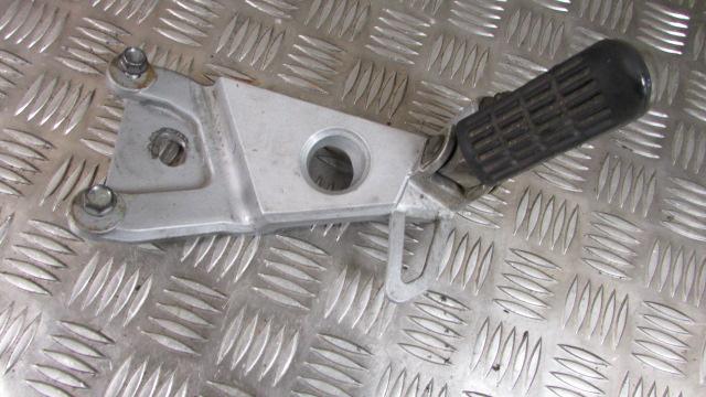 Honda NSR125R 2002 (95>03)Foxeye Platine et repose pied droite AR,arriere, passa