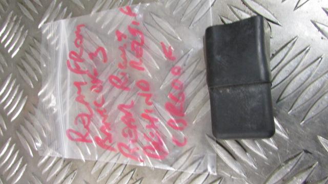 Honda CBR600F5 01-07 RELAI ,Relay,,from rear right side bank of relays, à partir