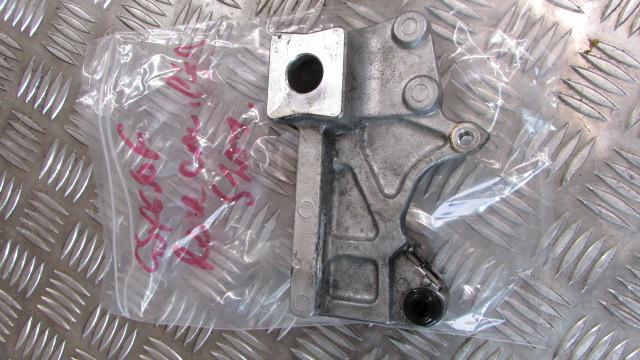 Suzuki GSX650F 2011 Platine pour ÉTRIER DE FREIN arrier,,rear caliper stay brack