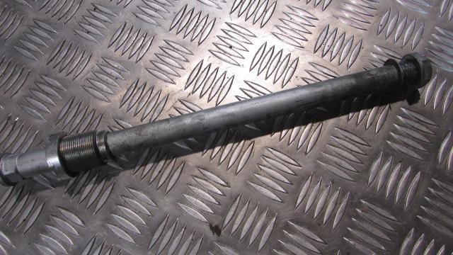 Aprilia Tuono V4 R ABS 2011 Vis pour Bra Osciliant axe,,REAR SWINGING ARM BOLT ,