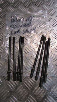 Ducati 696 Monster, les boulons de culasse. cylinder head bolts.