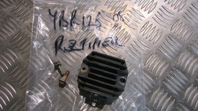 Yamaha YBR 125 2008, 2005>17 ,Regulateur,RECTIFIER regulator,