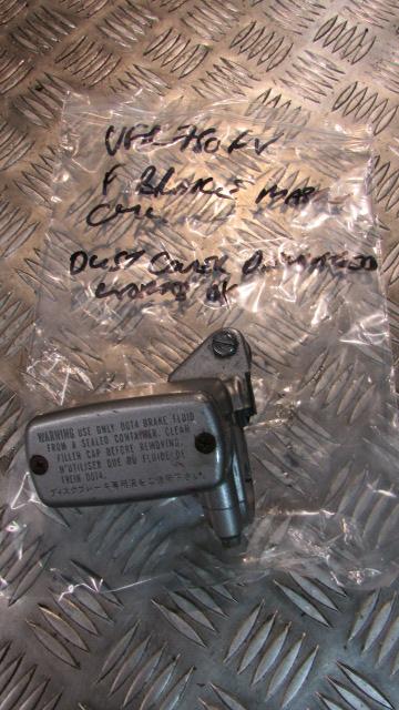 Honda VFR 750 FV RC36 1997, maitre-cylindre de frein AV,FRONT BRAKE MASTER CYLIN