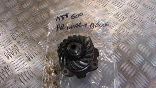 Honda NTV 600 Revere RC33 1989, Boîte de vitesse de sortie d'arbre croisé,Cross