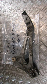 Kawasaki ER5 E3, 1999, Platine et repose-pieds droite, foot rests & hanger plate