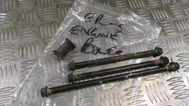 Kawasaki ER5 E3, 1999, vis boulons de fixation du moteur,, engine retaining bolt
