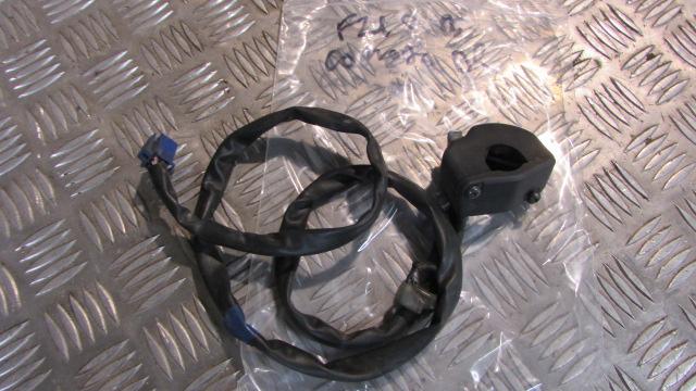 Yamaha FZ1 RN16 2008, (06>14),COMODO GUIDON DROITE ,commodo,HANDLEBAR SWITCHES R
