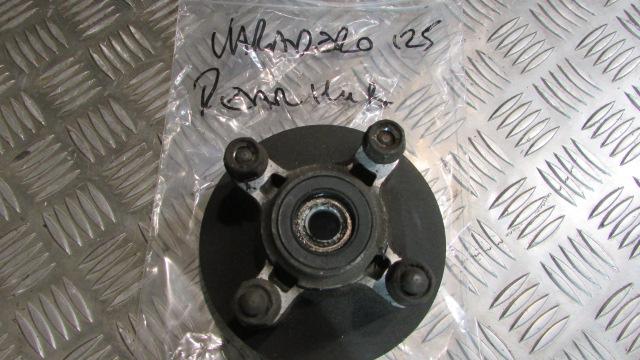 Honda Varadero XL 125 (05) JC32,,PIGNON AR CARRIER ,, REAR SPROCKET CARRIER hub
