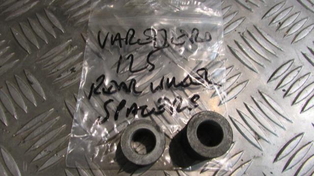 Honda Varadero XL 125 (05) JC32,, entretoises de roue arrier AR,rear wheel space