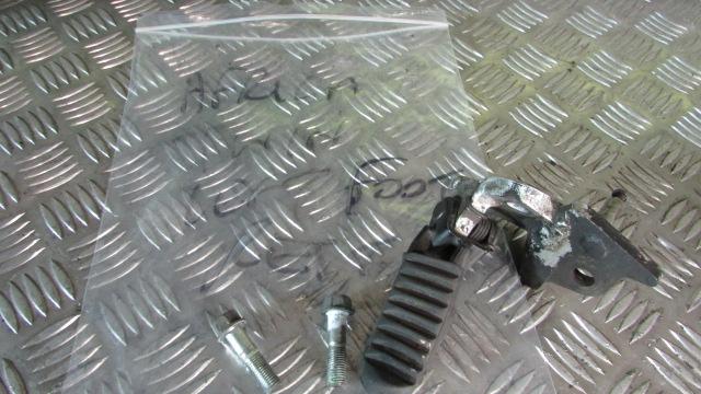 Honda Africa Twin 750 RD07 1993 (93-95)Platine et repose pied AV avant gauch,,FO